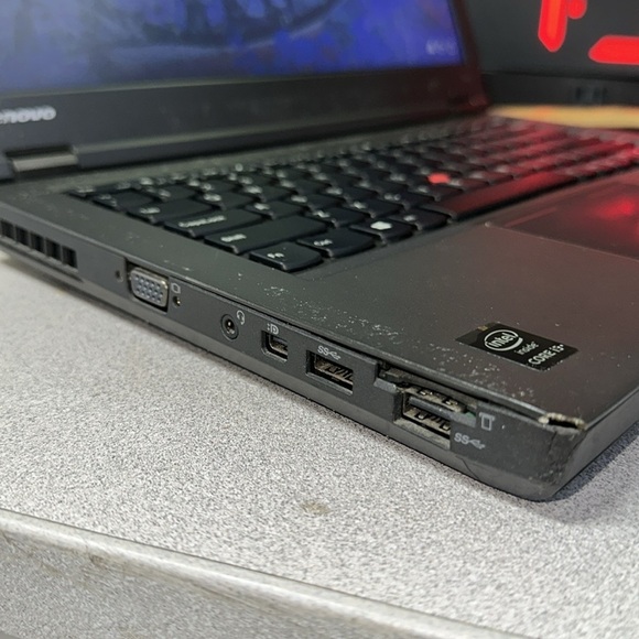 14”Lenovo Thinkpad T440 (i5) 2.6ghz/8gig ram/240ssd/dvdrw//webcam… - Picture 4 of 10